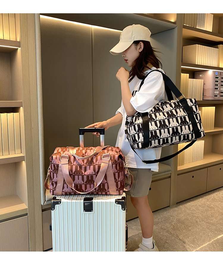 うさぎ柄 大容量ボストンバッグ 15L