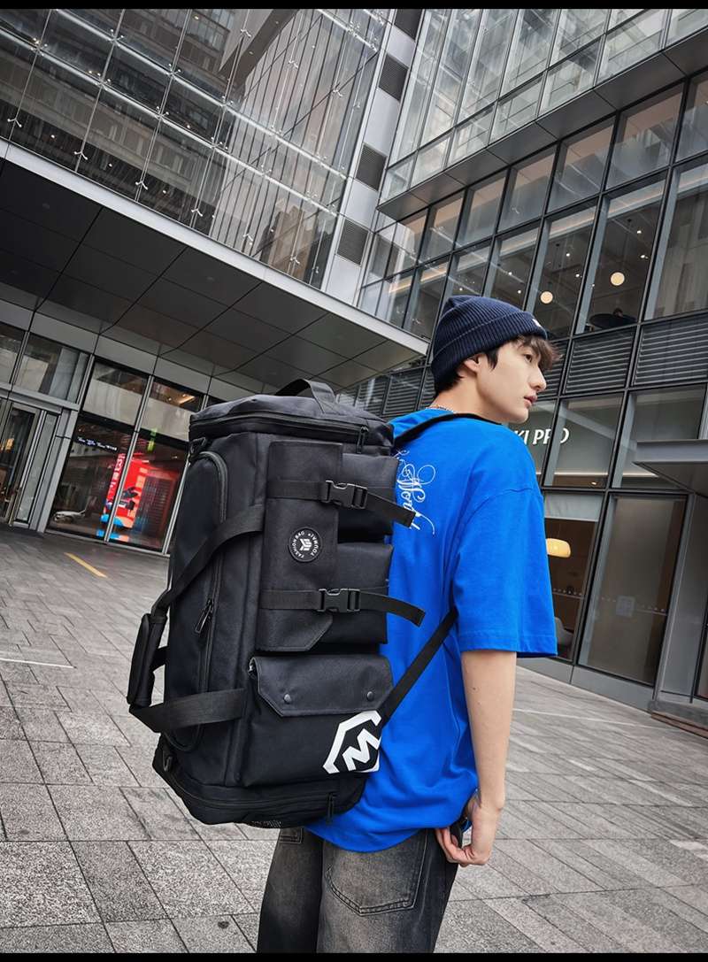 多機能ポケット付き大容量ボストンバッグ 40L