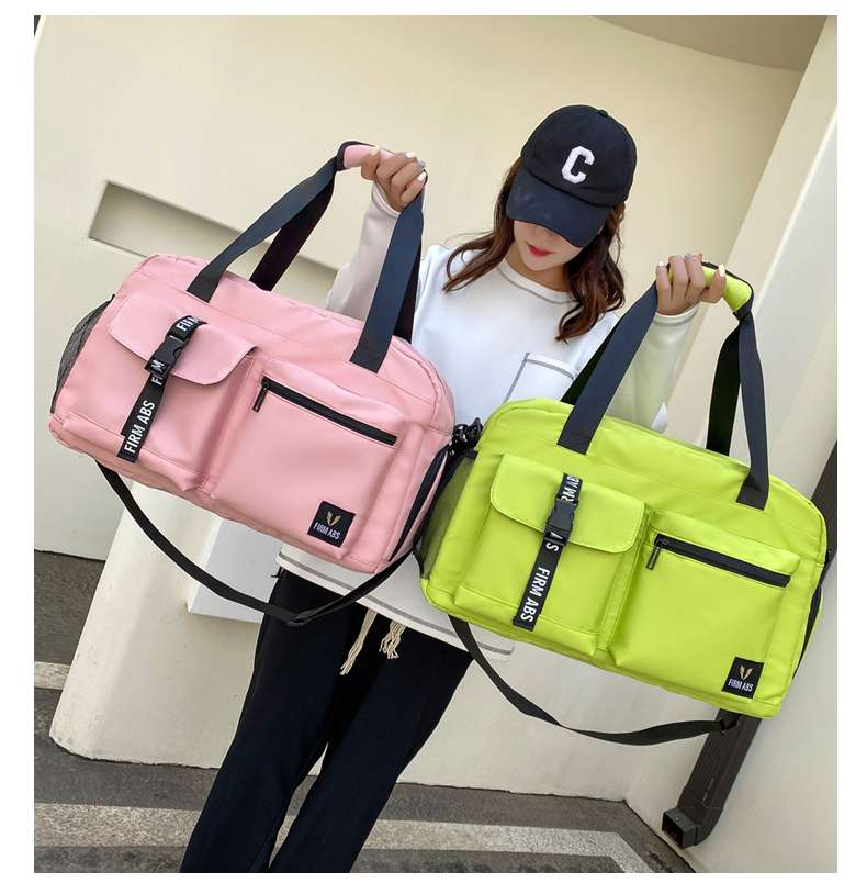 多機能ポケット付き旅行用ボストンバッグ 30L