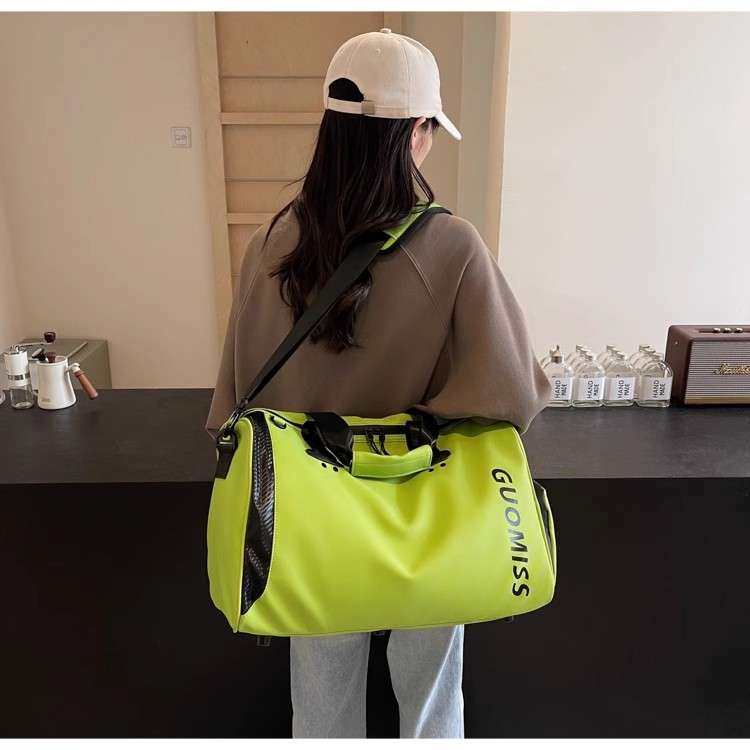 スタイリッシュ スポーツ ボストンバッグ 25L