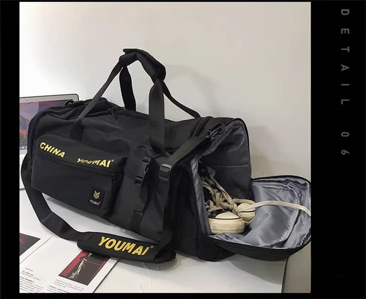 多機能スポーツボストンバッグ 旅行用 大容量 55L