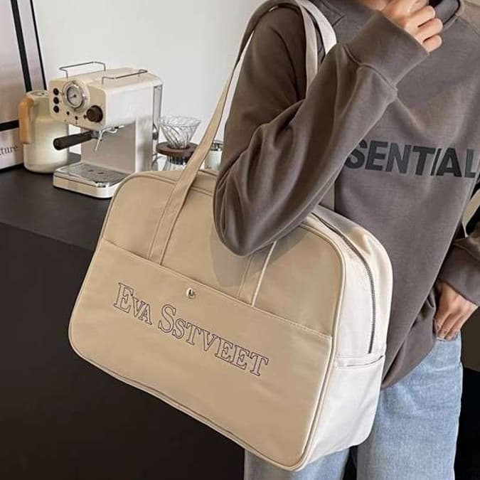 ボストンバッグ シンプルデザイン 20L