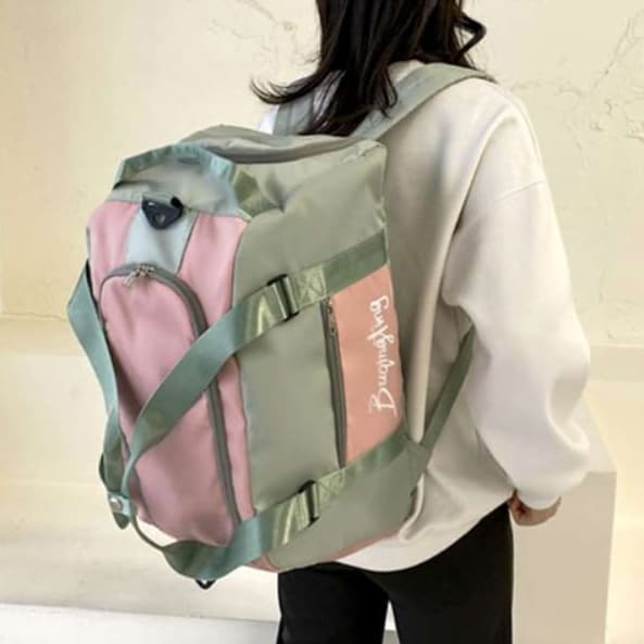 ボストンバッグ 多機能スポーツバッグ 旅行用 リュックにもなる2WAY 35L