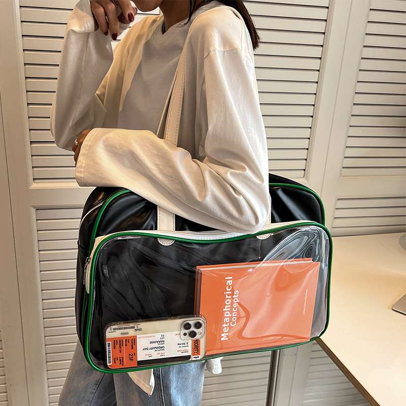 クリアポケット付き多機能ボストンバッグ 15L
