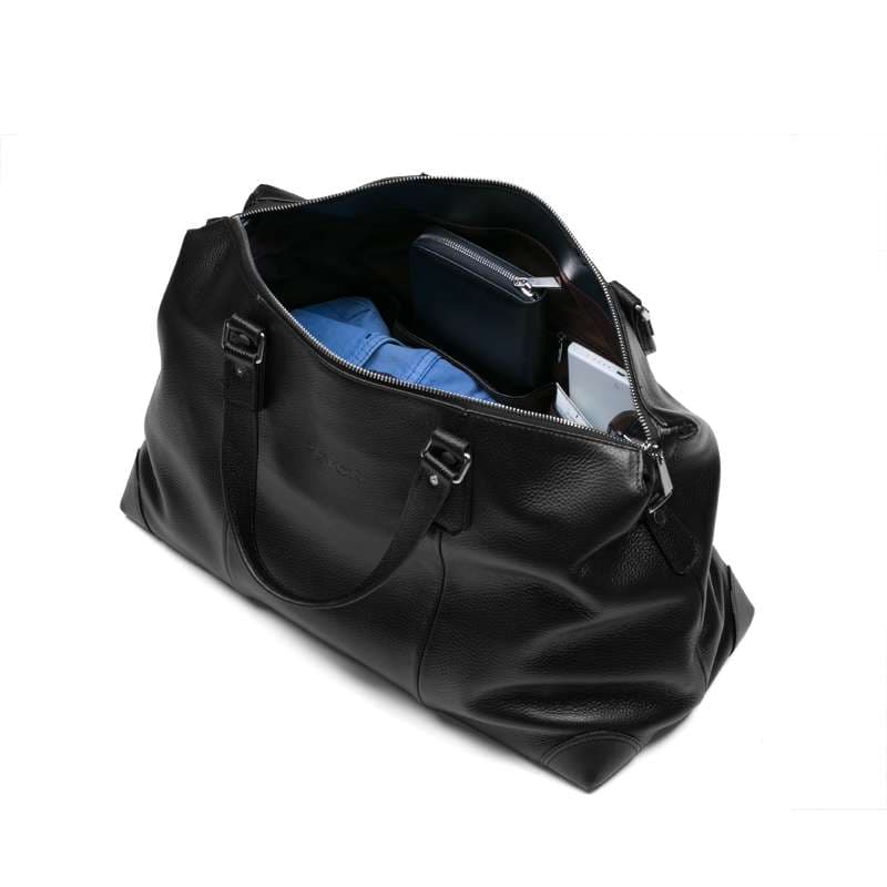 上質レザー仕様の大容量ボストンバッグ