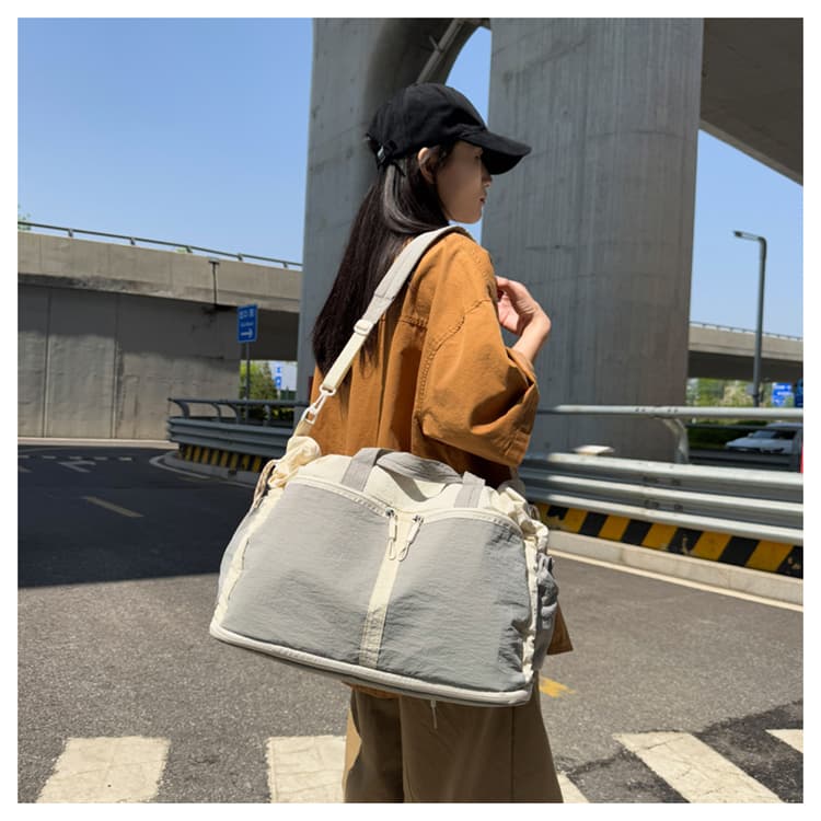 ボストンバッグ 軽量バイカラーボストン 拡張可能 5色展開