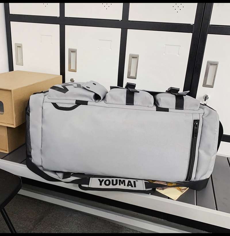 多機能ポケット付き大容量ボストンバッグ 40L