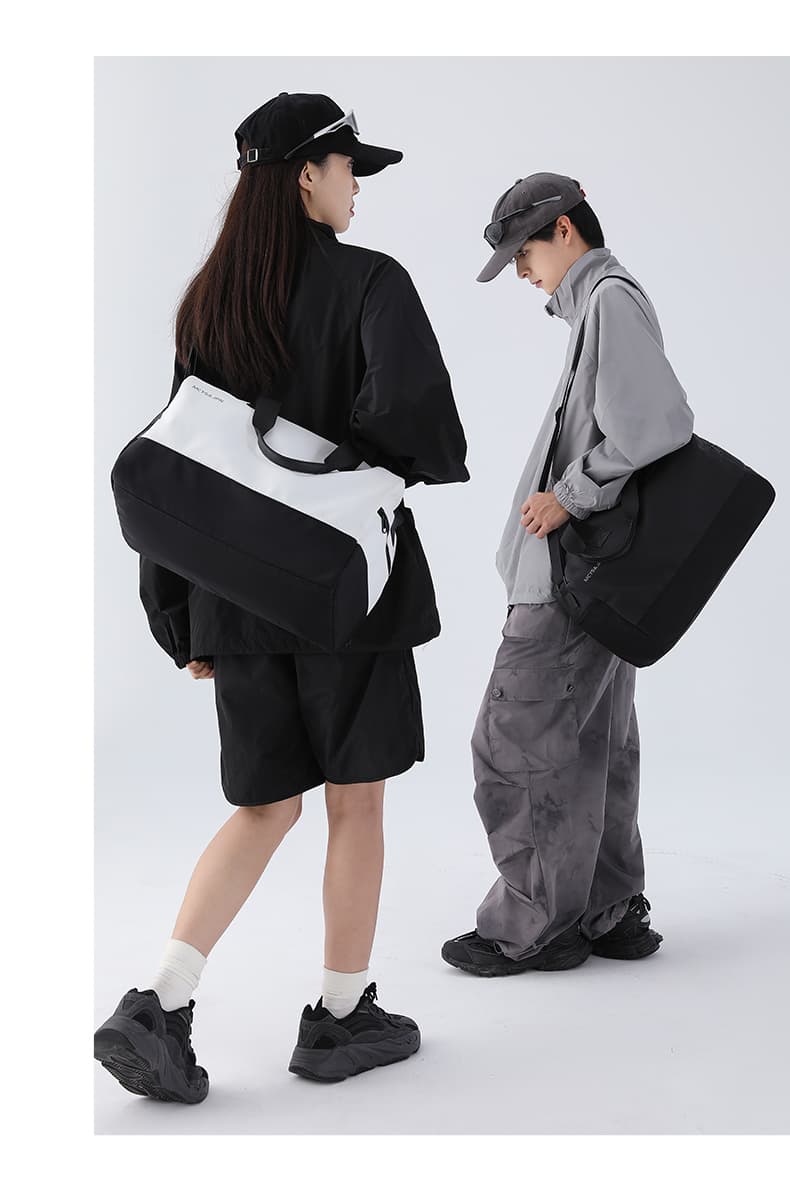 多機能収納スポーツ旅行 ボストン バイカラー