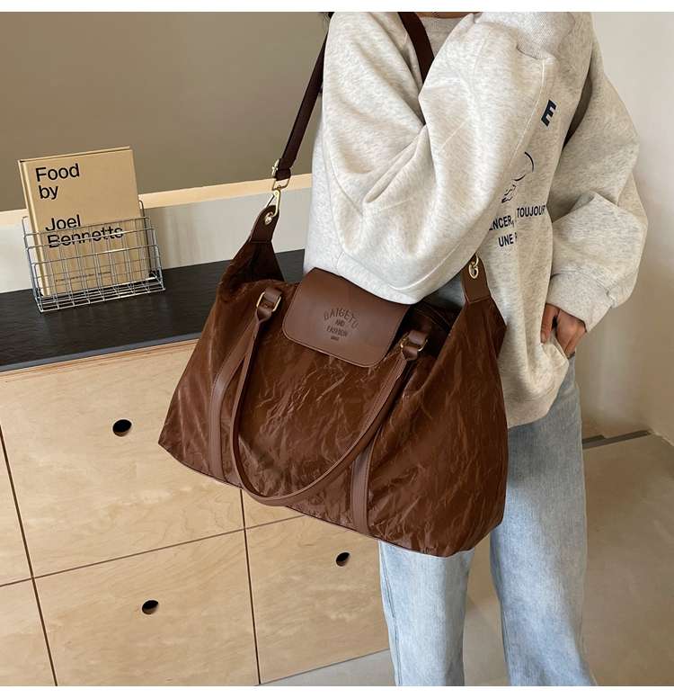 大容量ソフトレザー旅行用ボストンバッグ 20L
