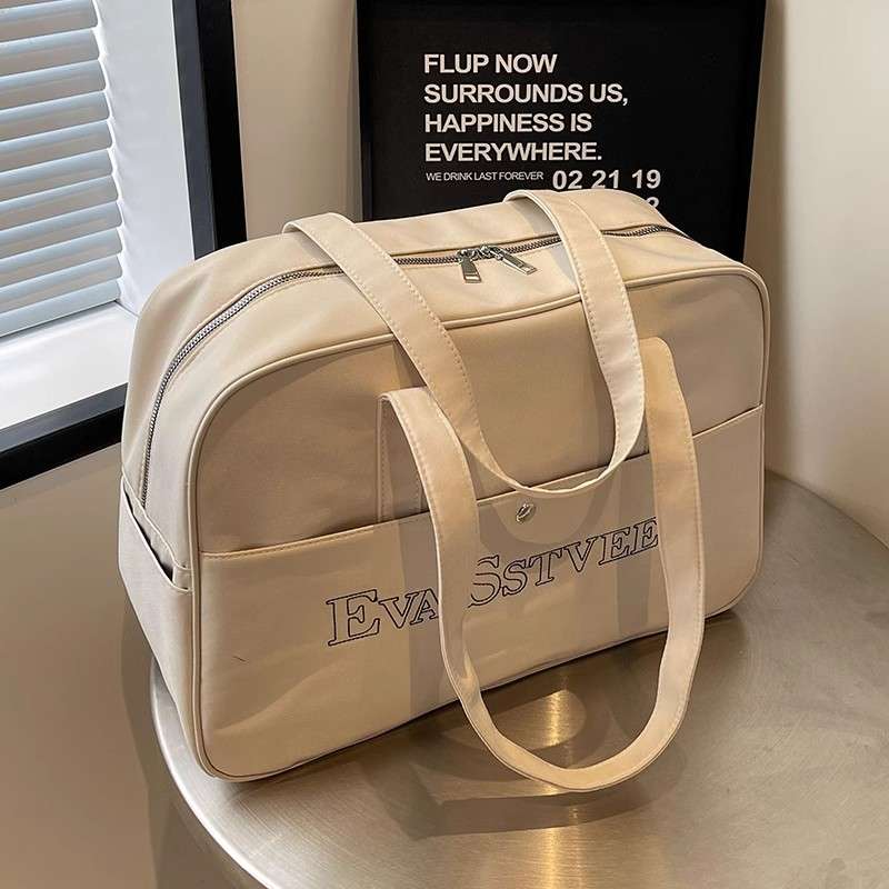 ボストンバッグ シンプルデザイン 20L
