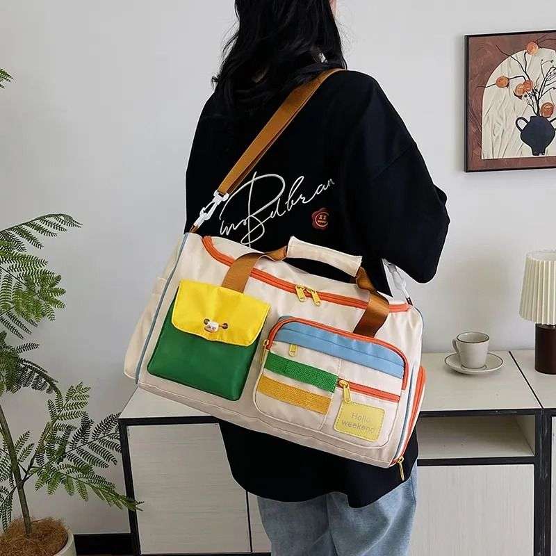 マルチポケット付き軽量ボストンバッグ 25L