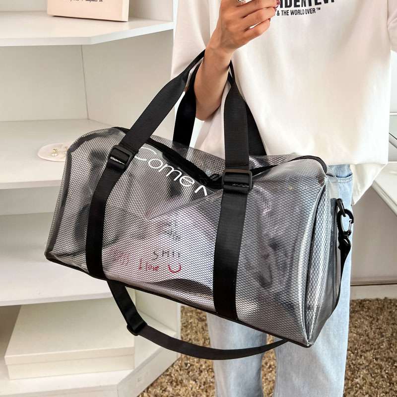 メッシュ素材 軽量 スポーティボストンバッグ 20L