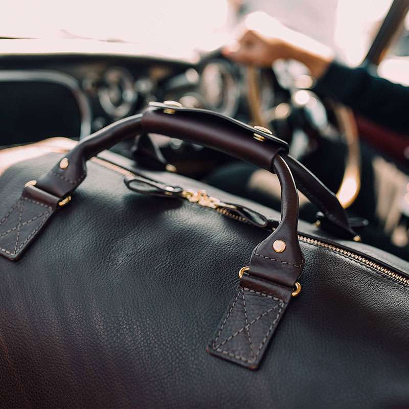 上質レザー職人仕立てボストンバッグ