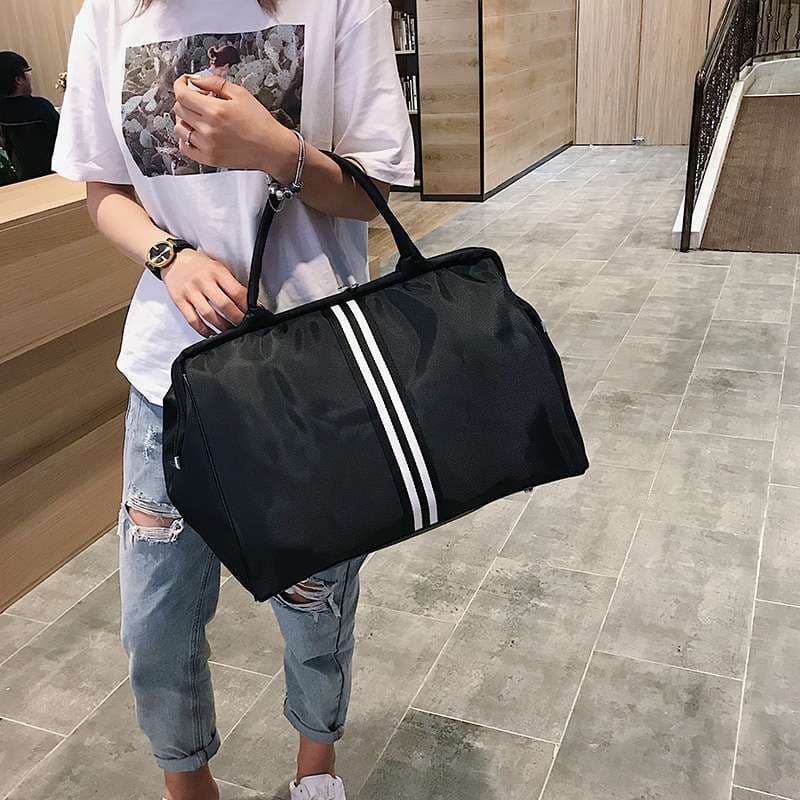 スタイリッシュ ストライプ ボストンバッグ 25L 35L
