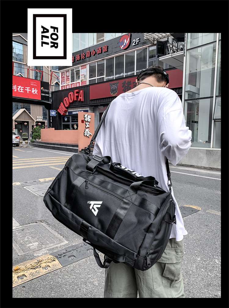 大容量スポーツ ボストンバッグ リュックにもなる2WAY 70L