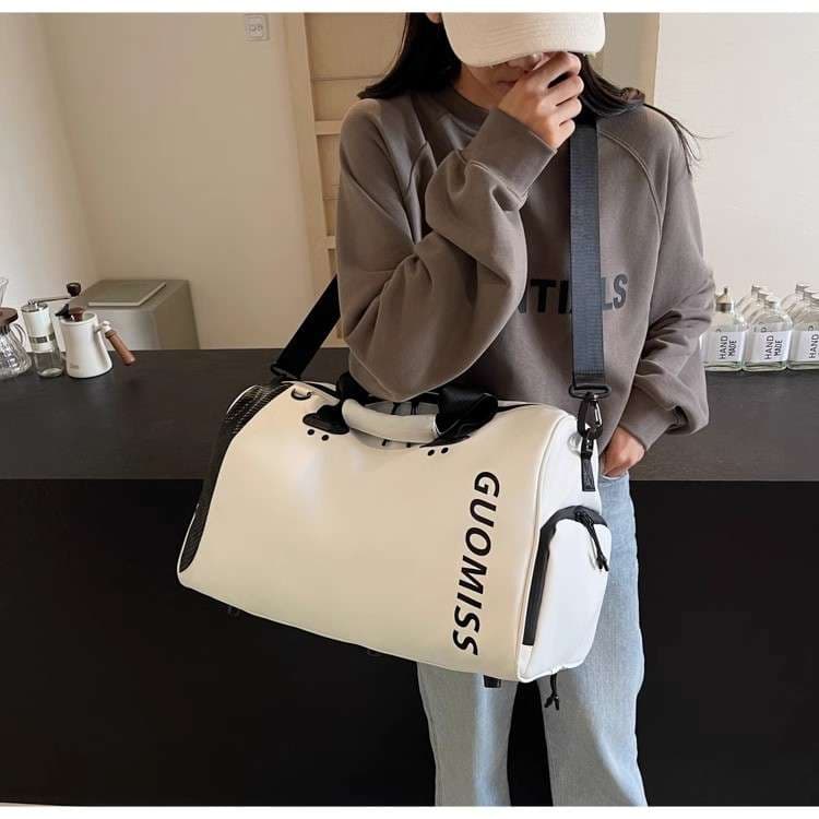 スタイリッシュ スポーツ ボストンバッグ 25L