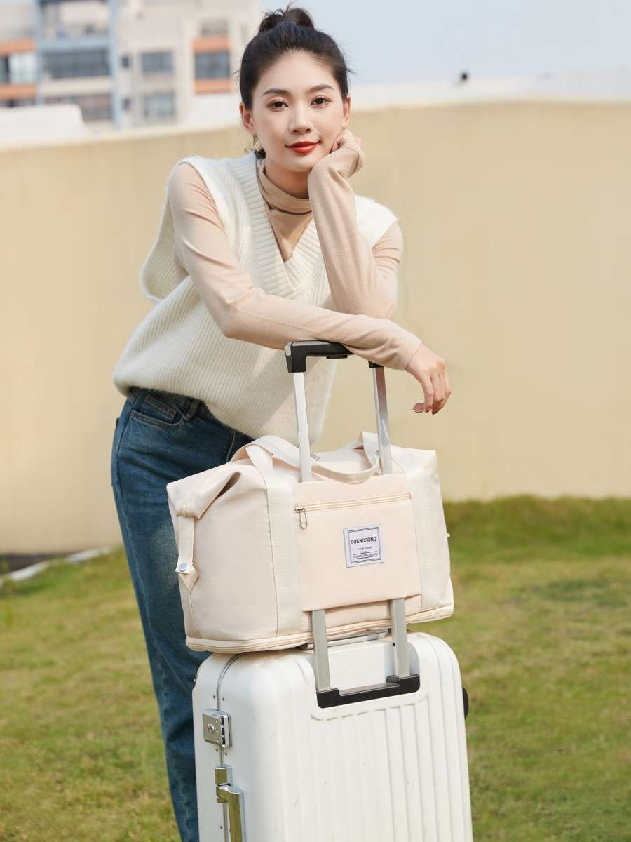 ボストンバッグ 軽やかな旅のお供バッグ
