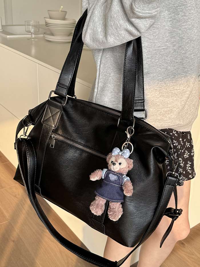 ボストンバッグ 小物付きふわもこハンドバッグ