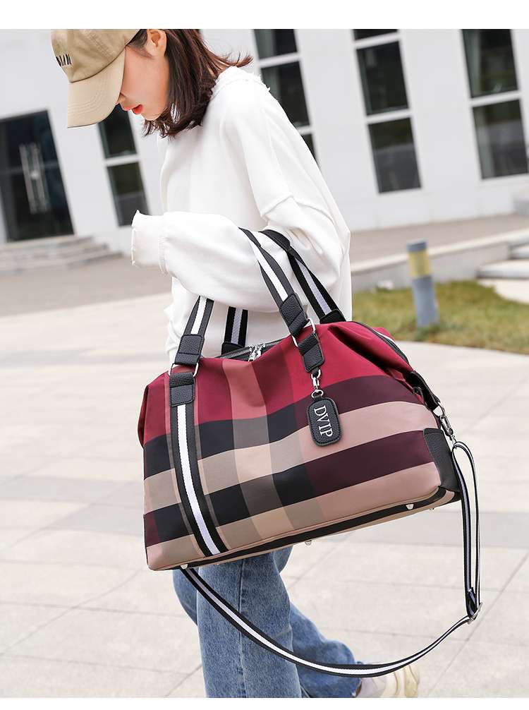 チェック柄デザインボストンバッグ