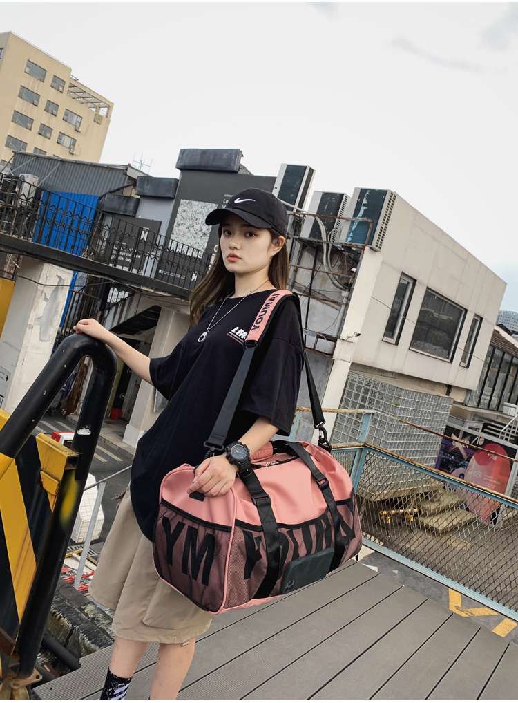 スポーティ メッシュ ボストンバッグ