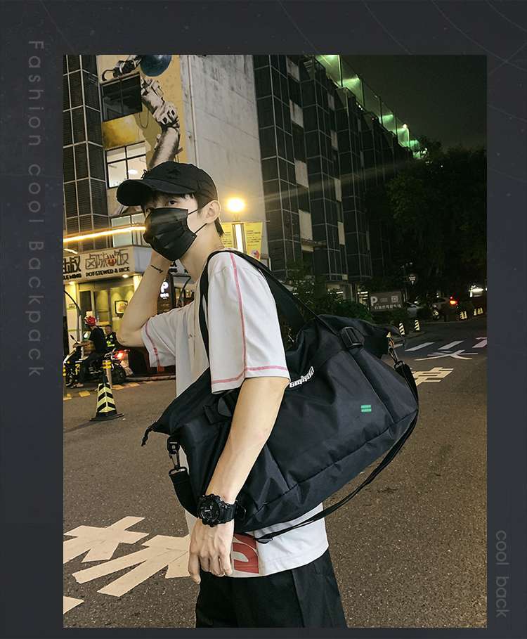 大容量スポーティボストンバッグ 25L 旅行用