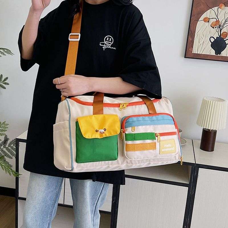 マルチポケット付き軽量ボストンバッグ 25L