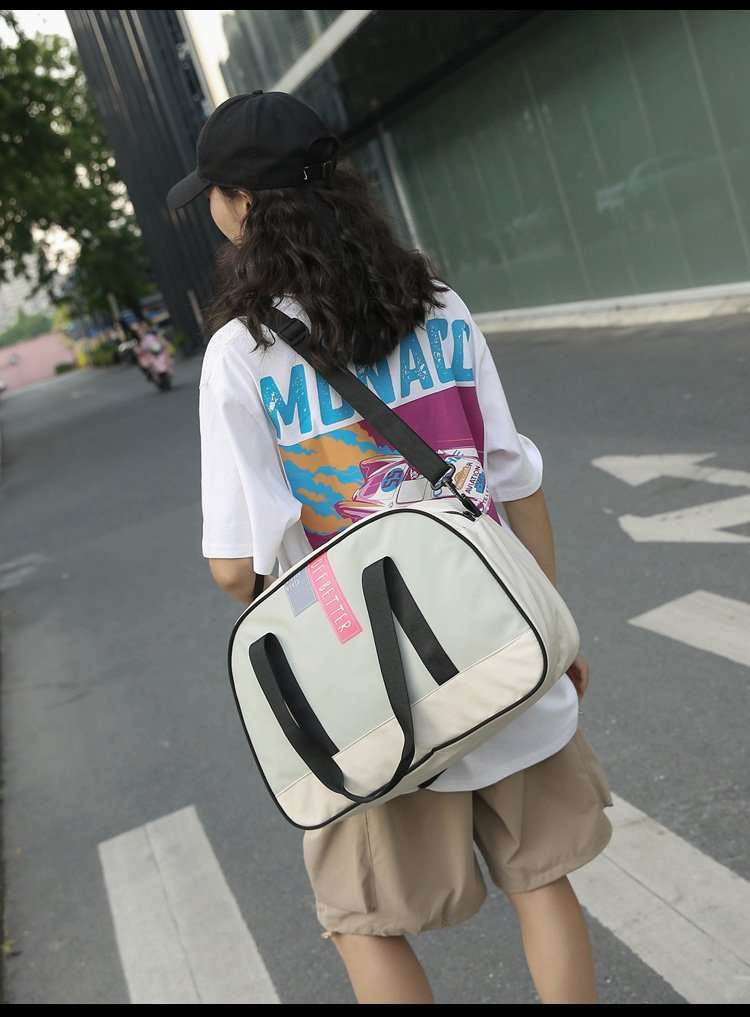 スポーティーカジュアルボストンバッグ 15L 20L