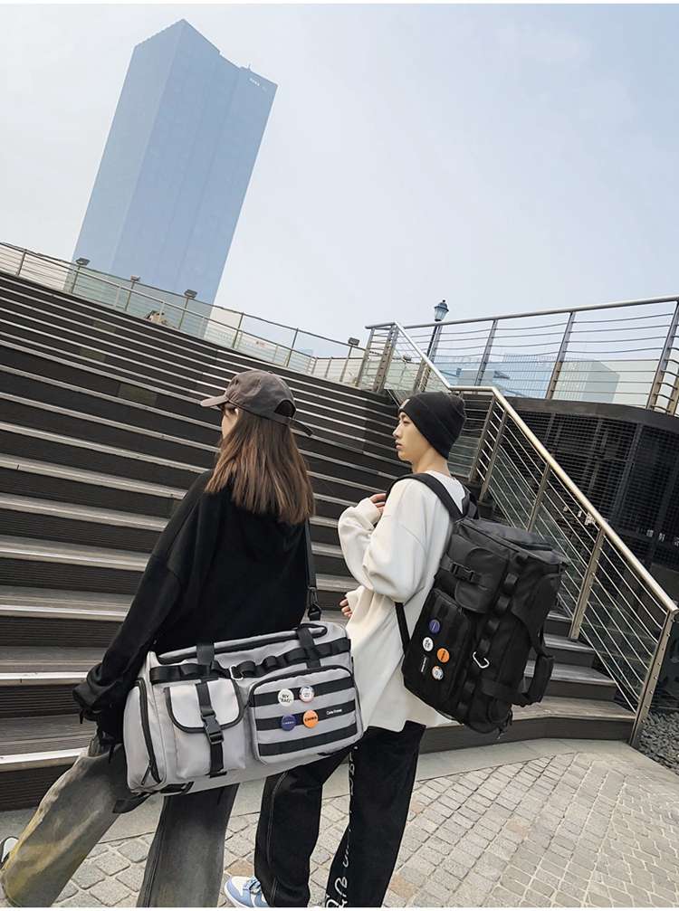 多機能ポケット付き大容量ボストンバッグ リュックにもなる2WAY 40L