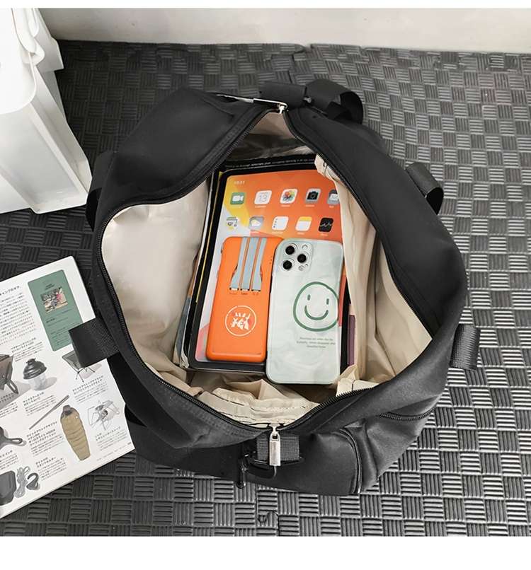 スポーティボストンバッグ パステルカラーの4色展開 25L