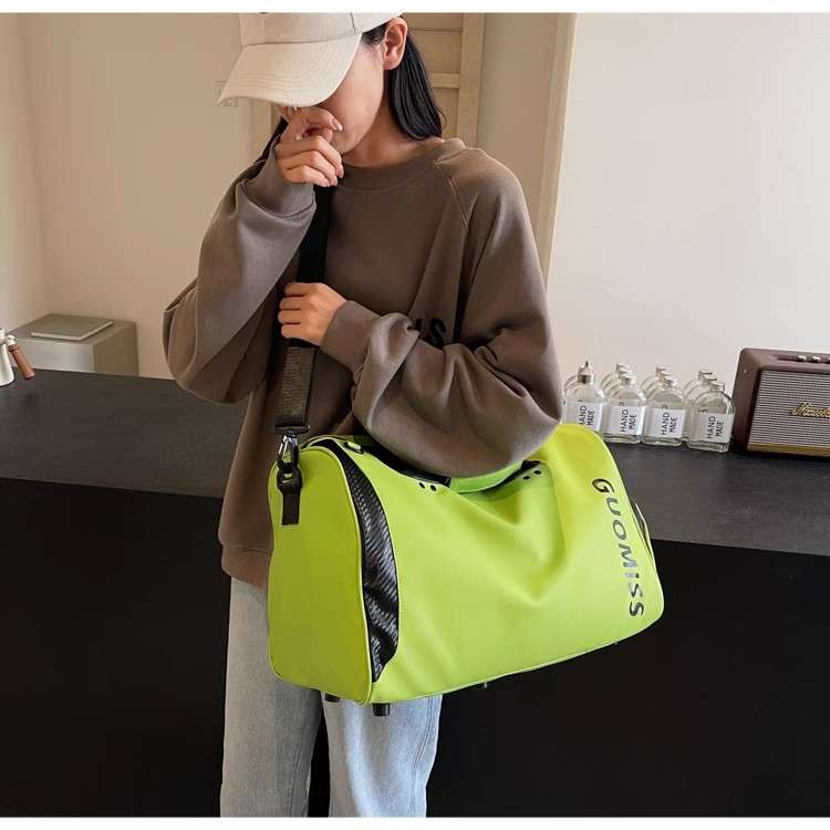 スタイリッシュ スポーツ ボストンバッグ 25L
