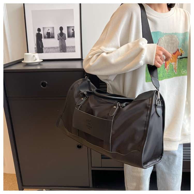 大容量軽量ボストンバッグ 旅行用 20L