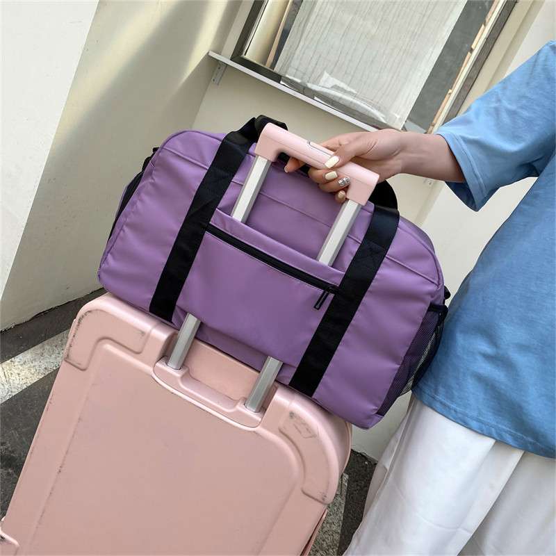 多機能ポケット付き旅行用ボストンバッグ 30L