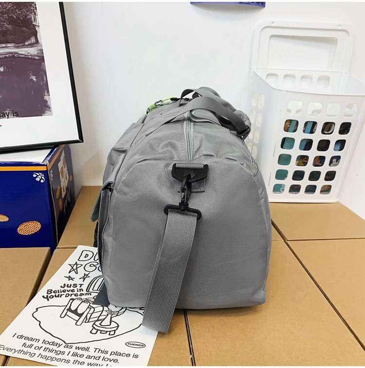 多機能ポケット付き大容量ボストンバッグ 15L 35L