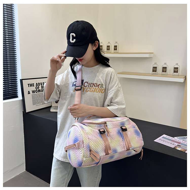 ホログラム風デザインボストンバッグ 25L