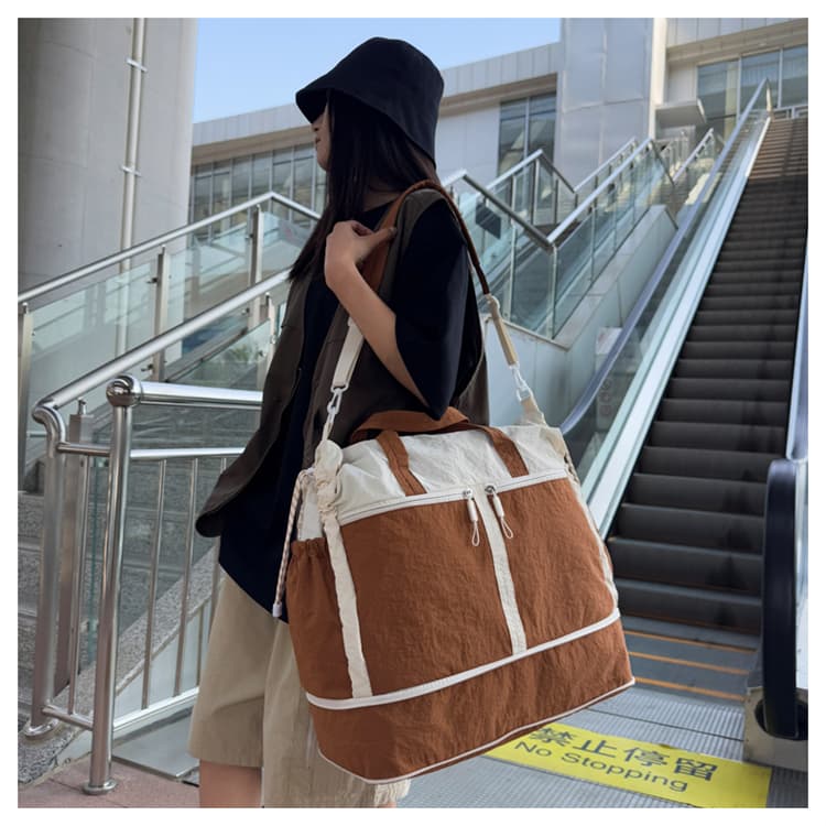 ボストンバッグ 軽量バイカラーボストン 拡張可能 5色展開