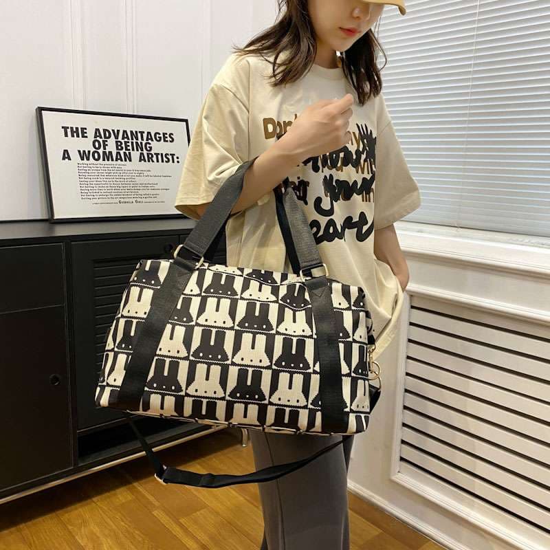 うさぎ柄 大容量ボストンバッグ 15L