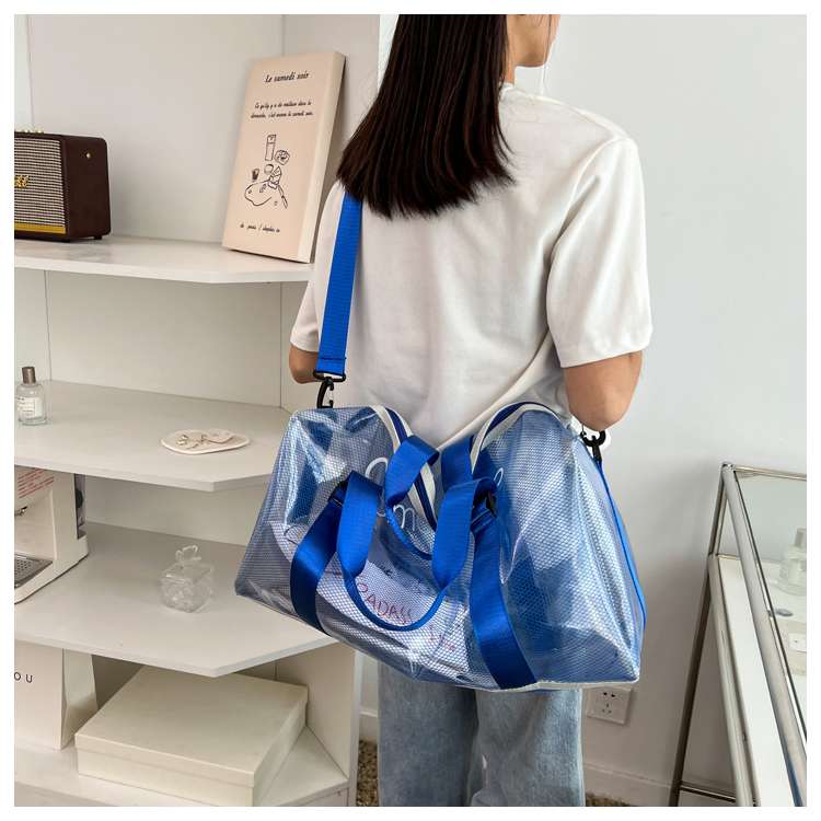 メッシュ素材 軽量 スポーティボストンバッグ 20L