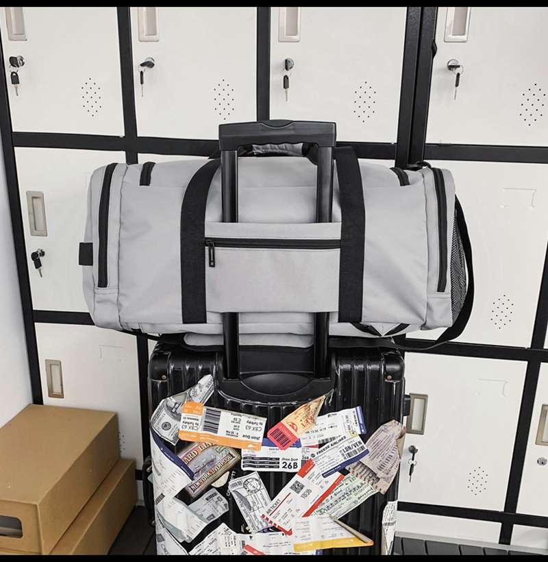 多機能ポケット付き大容量ボストンバッグ 40L