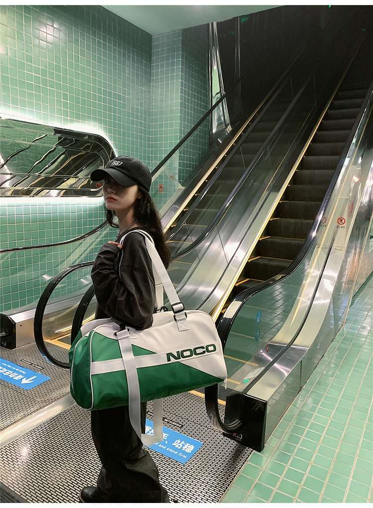 スタイリッシュ ボストンバッグ 35L 旅行用