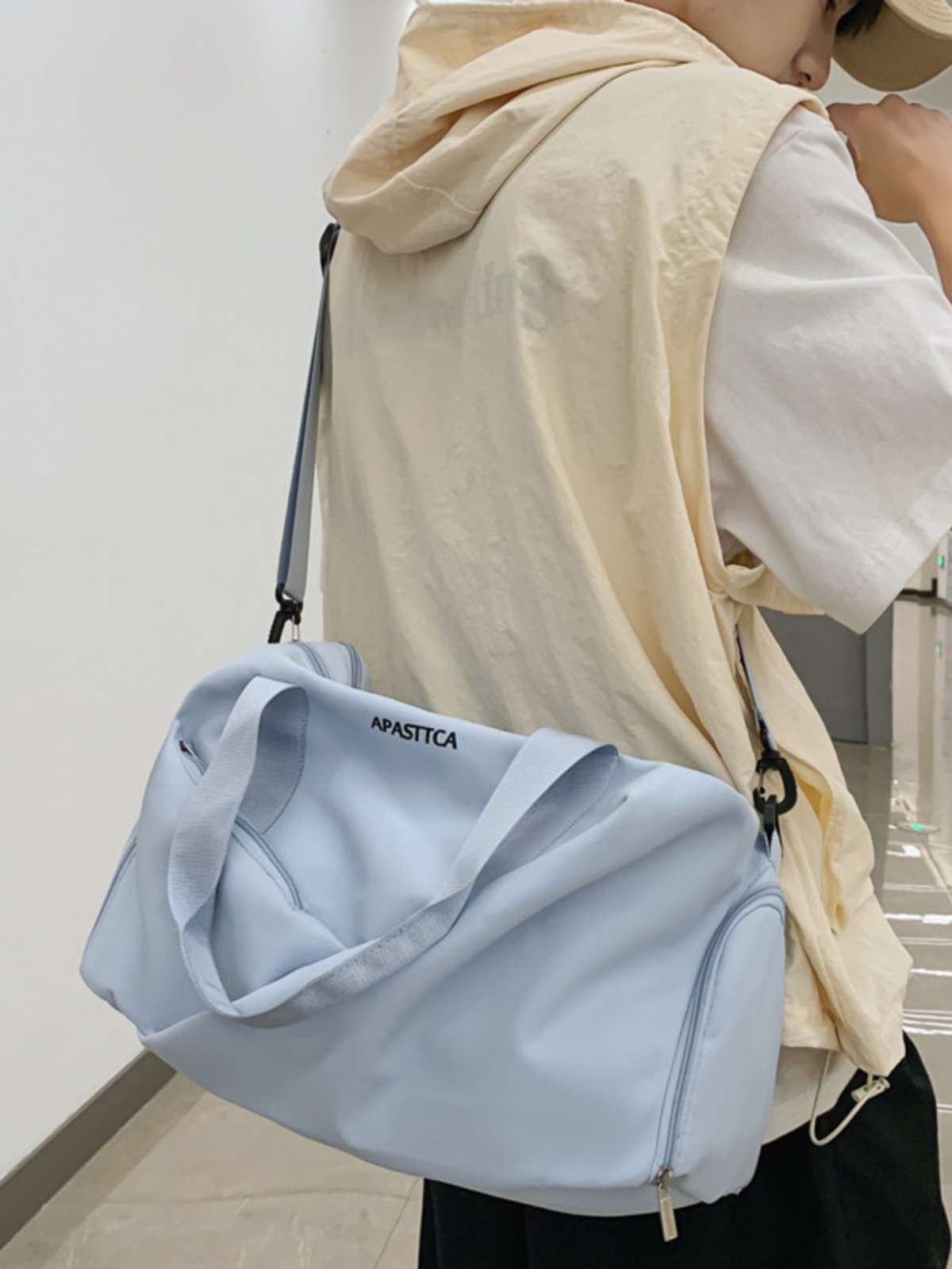 軽量大容量スポーツボストンバッグ 35L