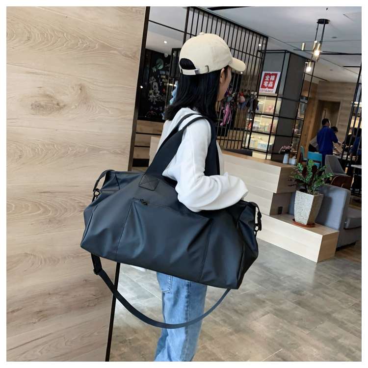 大容量マルチポケットボストンバッグ 30L