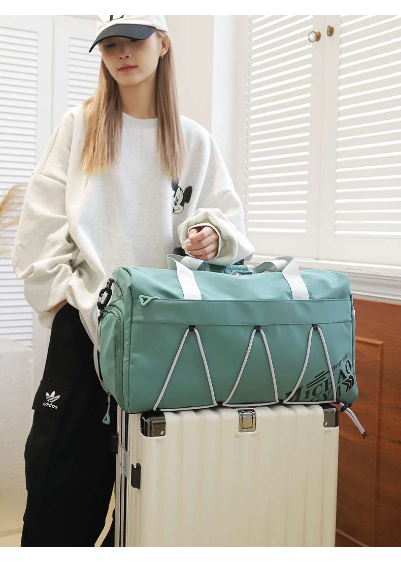 大容量スポーツ ボストンバッグ 30L