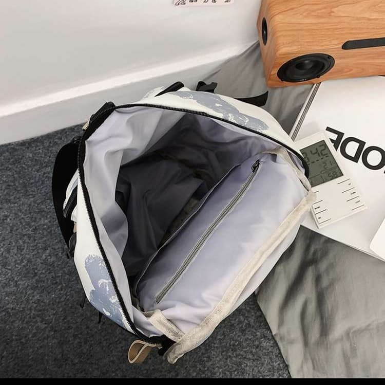 ボストンバッグ 柄入りユニセックス大容量ボストンリュック 30L