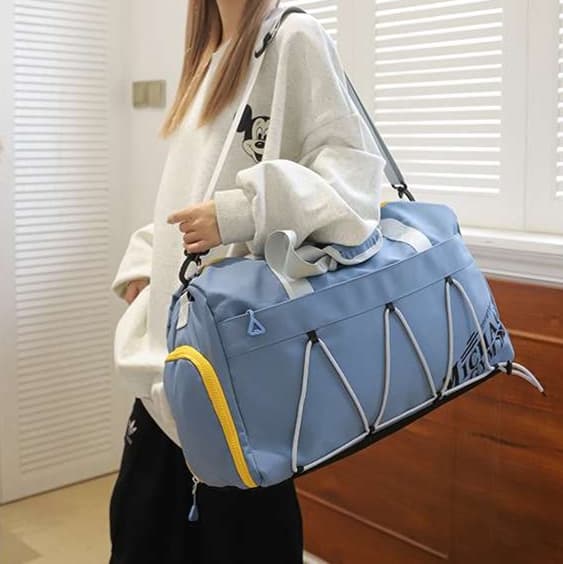 大容量スポーツ ボストンバッグ 30L