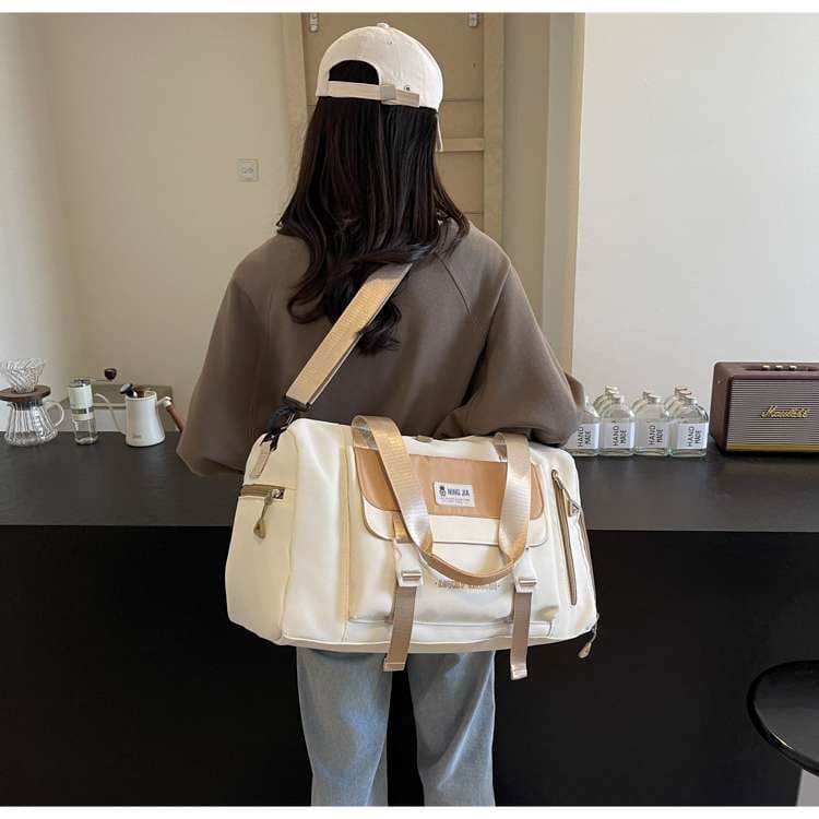 多機能カジュアルボストンバッグ 25L