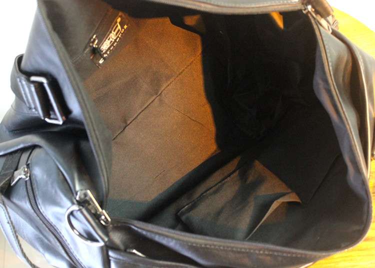 大容量レトロ風レザーボストンバッグ 25L