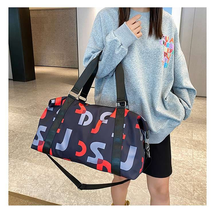 アルファベットデザイン スポーティボストンバッグ 30L