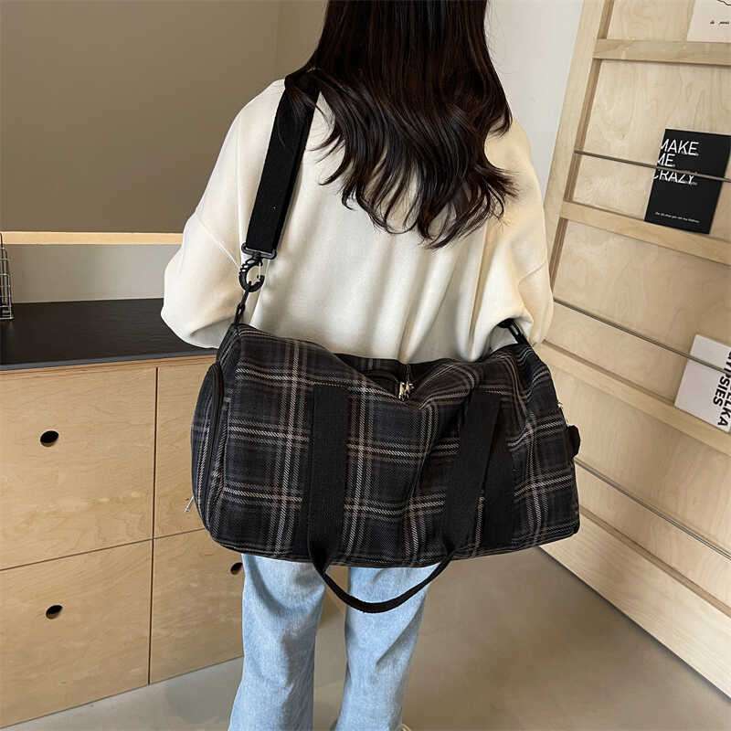 チェック柄トラベルボストンバッグ 20L