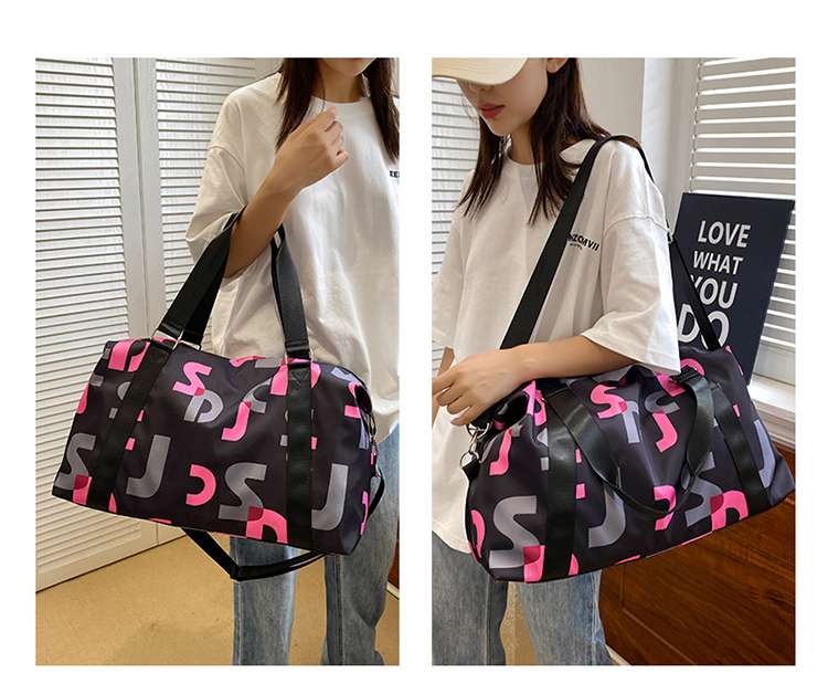 アルファベットデザイン スポーティボストンバッグ 30L
