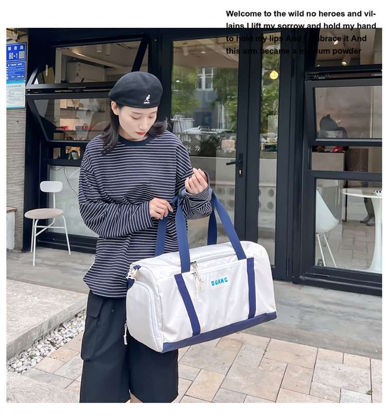 多機能スポーツボストンバッグ 30L